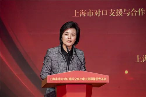 上海市文联党组书记,专职副主席夏煜静表示,通过一系列活动不仅让广大